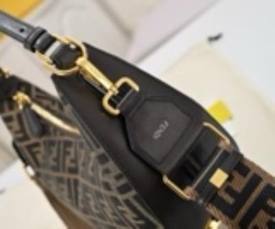 wholesale quality fendi praphy bags